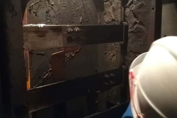 У свердловчан из-за грозы пропало электричество