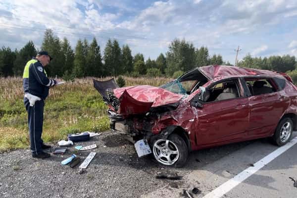 В Свердловской области в ДТП погиб один человек, 2 получили травмы