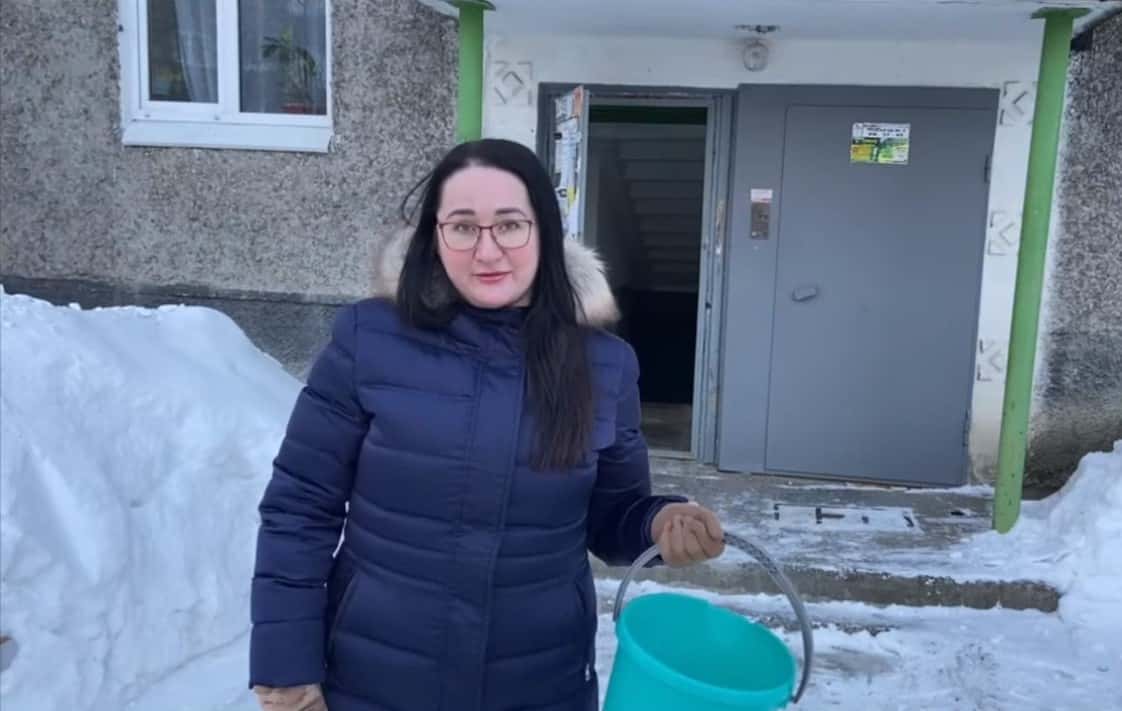 Первоуральцы пригрозили чиновникам искупать их в фекалиях 