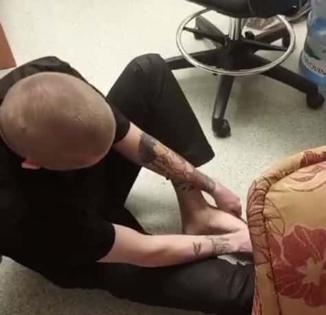 В Каменске-Уральском пьяный медбрат не смог сделать МРТ мальчику 