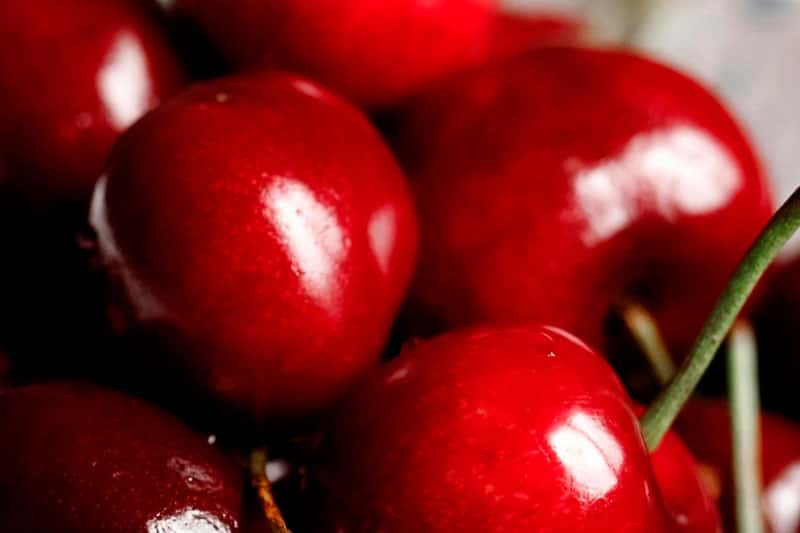 Диетолог объяснила, можно ли питаться одной черешней