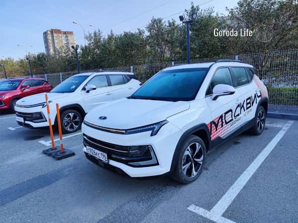 В Екатеринбурге стало дороже парковать автомобиль