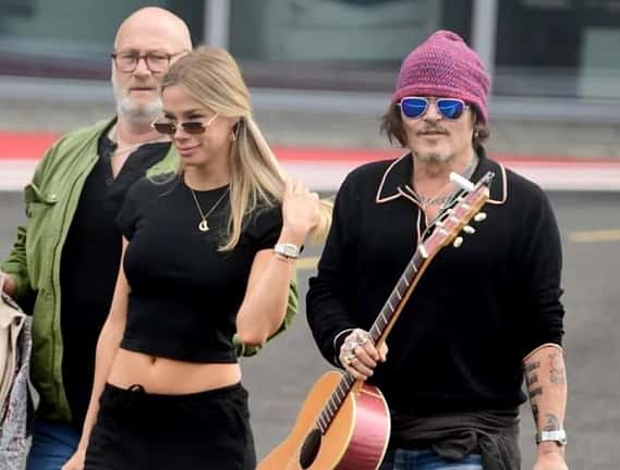 Модель Юлия Власова поделилась историей знакомства с Джонни Деппом