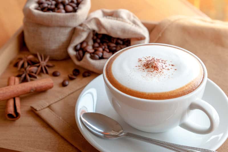 Не переборщите с кофе! Кардиолог назвала допустимую дневную норму 