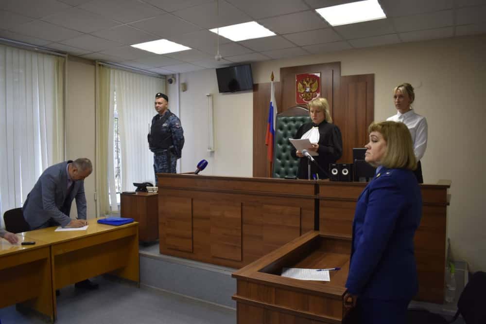 Погибли девять человек — на Урале вынесли приговор торговцам контрафактным алкоголем 