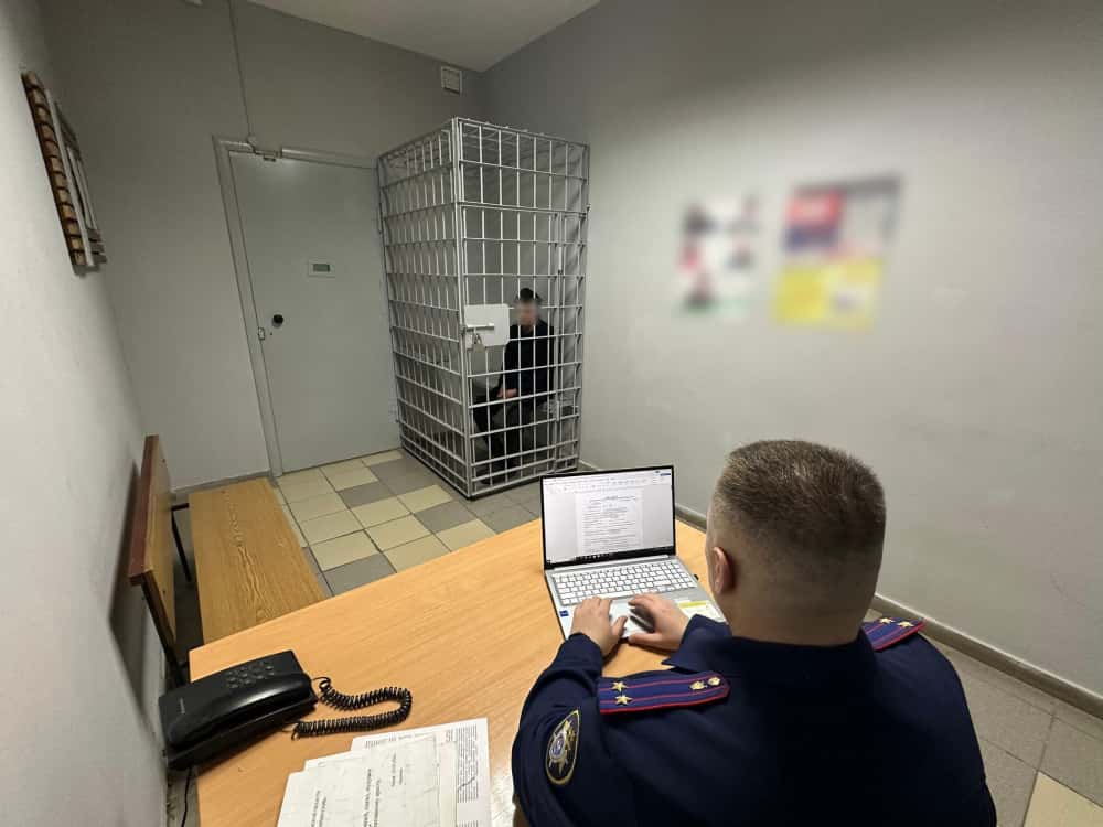 В Ирбите 30-летний мужчина прикурил от Вечного огня 