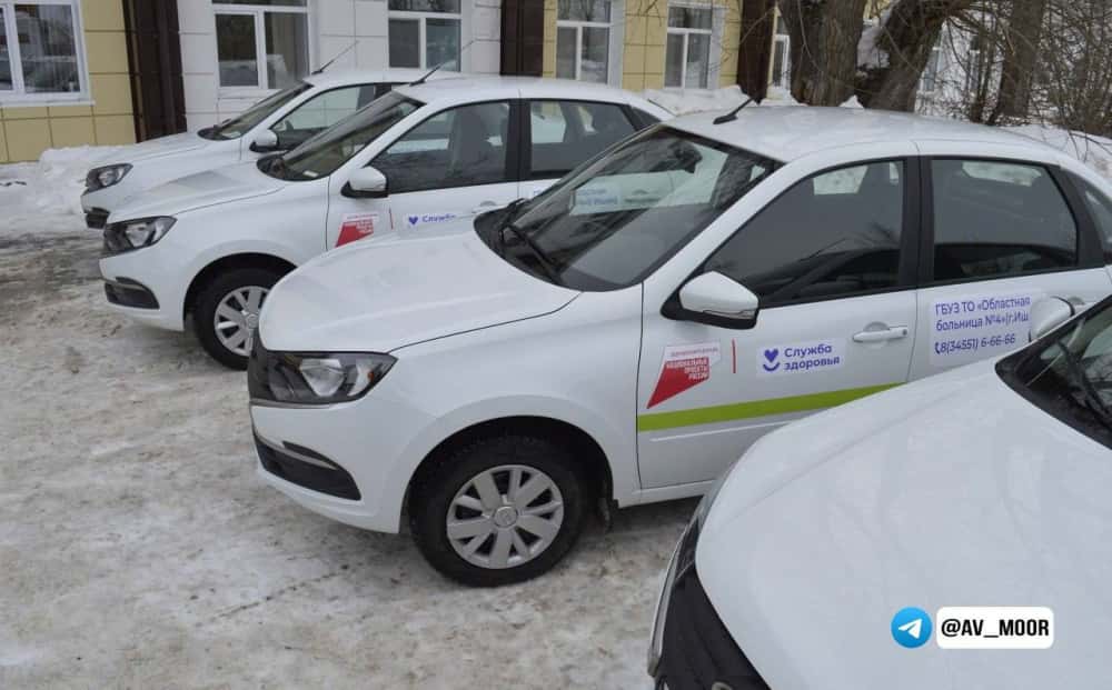 В Тюменской области обновили парк санитарных автомобилей 