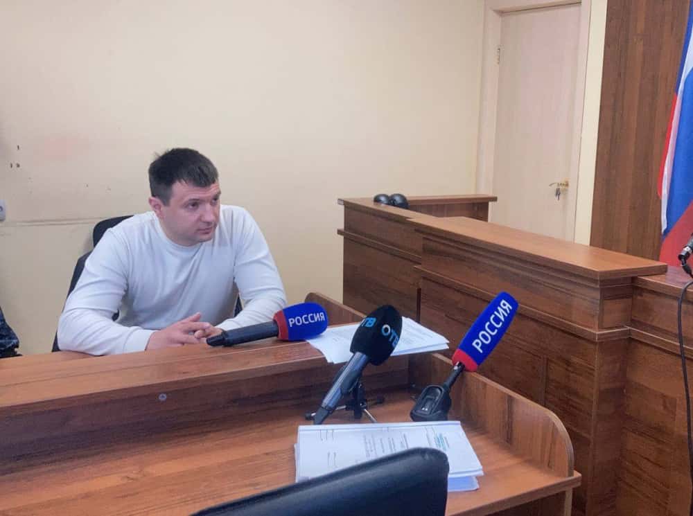 В Шале экс-полицейскому дали за превышение полномочий четыре года колонии