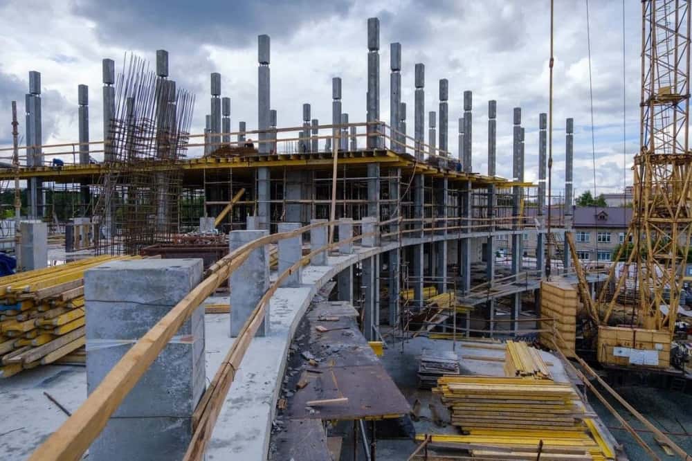 В Челябинске возводят самый крупный на Урале хирургический корпус 