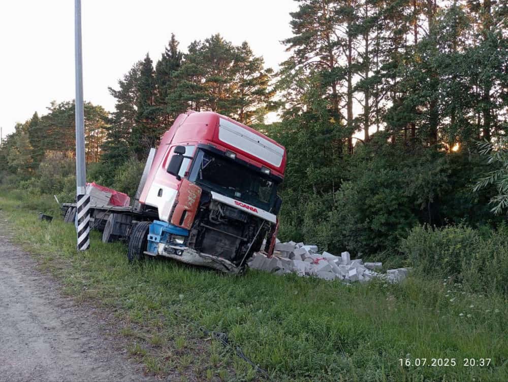 Житель Нягани погиб в ДТП под Тобольском 