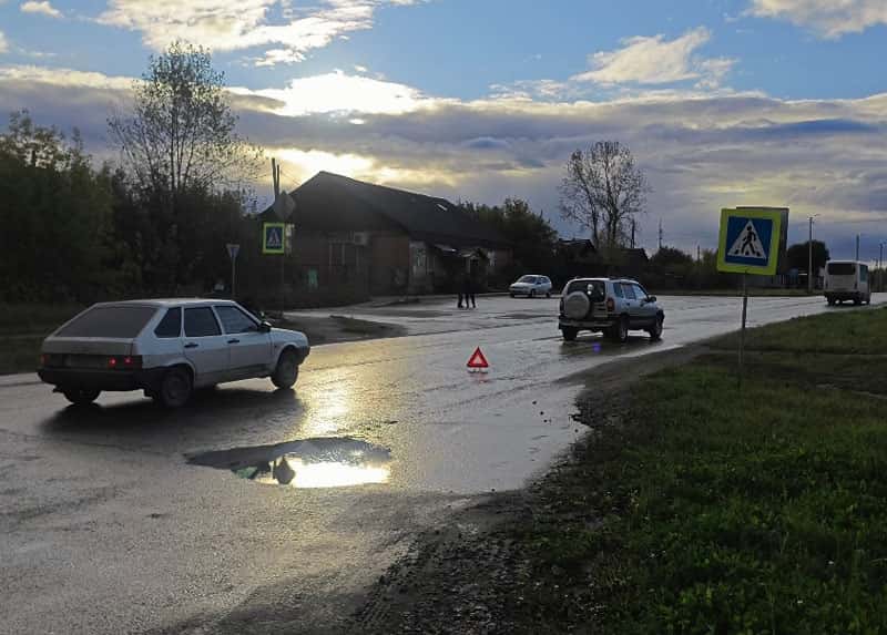 На Урале 81-летний мужчина допустил наезд на 16-летнюю студентку 