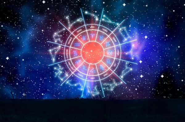 Гороскоп на День осеннего равноденствия: кому улыбнется судьба, а кому лучше быть осторожнее