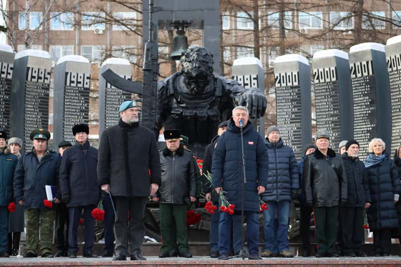 В Свердловской области отметили День памяти россиян, погибших за пределами страны
