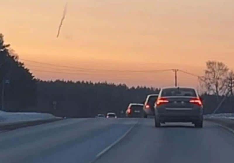 Власти опровергли фейк о падении ракеты в Свердловской области