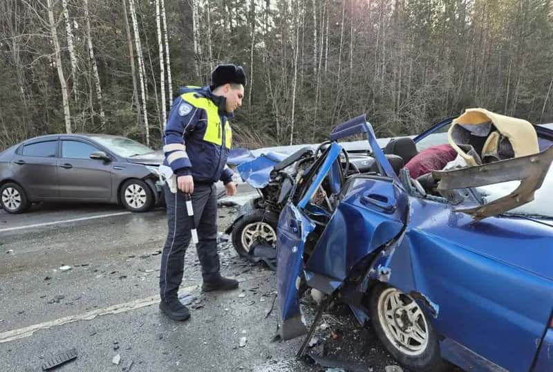 На трассе Екатеринбург – Серов водитель погиб после выезда на встречную полосу