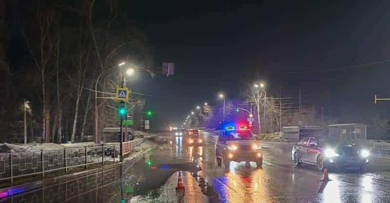 Детали смертельного ДТП на Урале: пенсионерка погибла из-за лужи на переходе