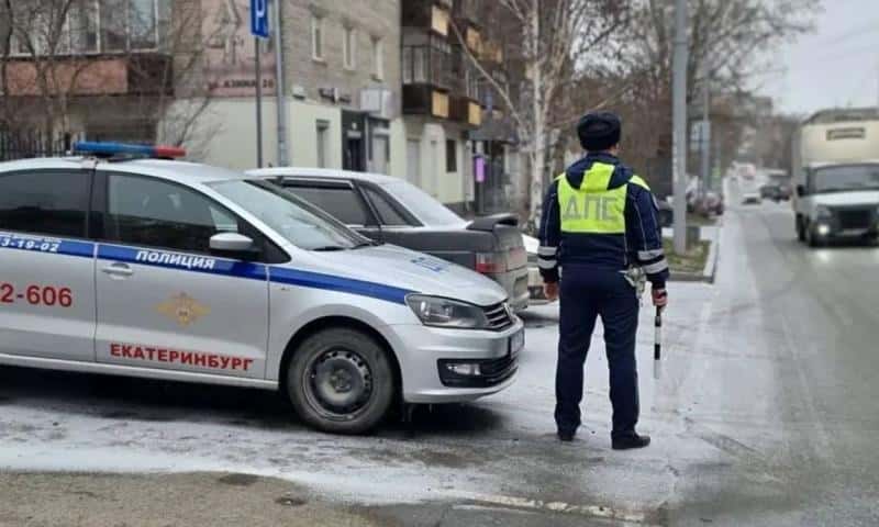 Рейд ГИБДД в Екатеринбурге — больше 70 нарушений от пользователей СИМ и велосипедистов