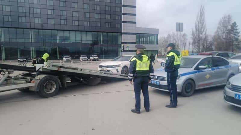 Рейд «Нелегальный перевозчик»: у шести свердловчан не было прав, машины забрали на штрафстоянку