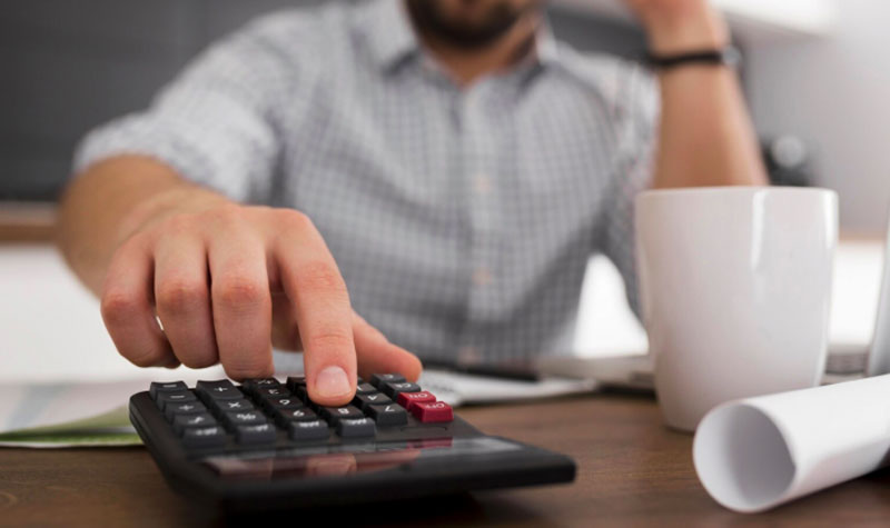 Самозанятые Свердловской области заплатили в бюджет 4 млрд рублей в 2025 году | В Екатеринбурге число самозанятых выросло на 44 700 человек за год