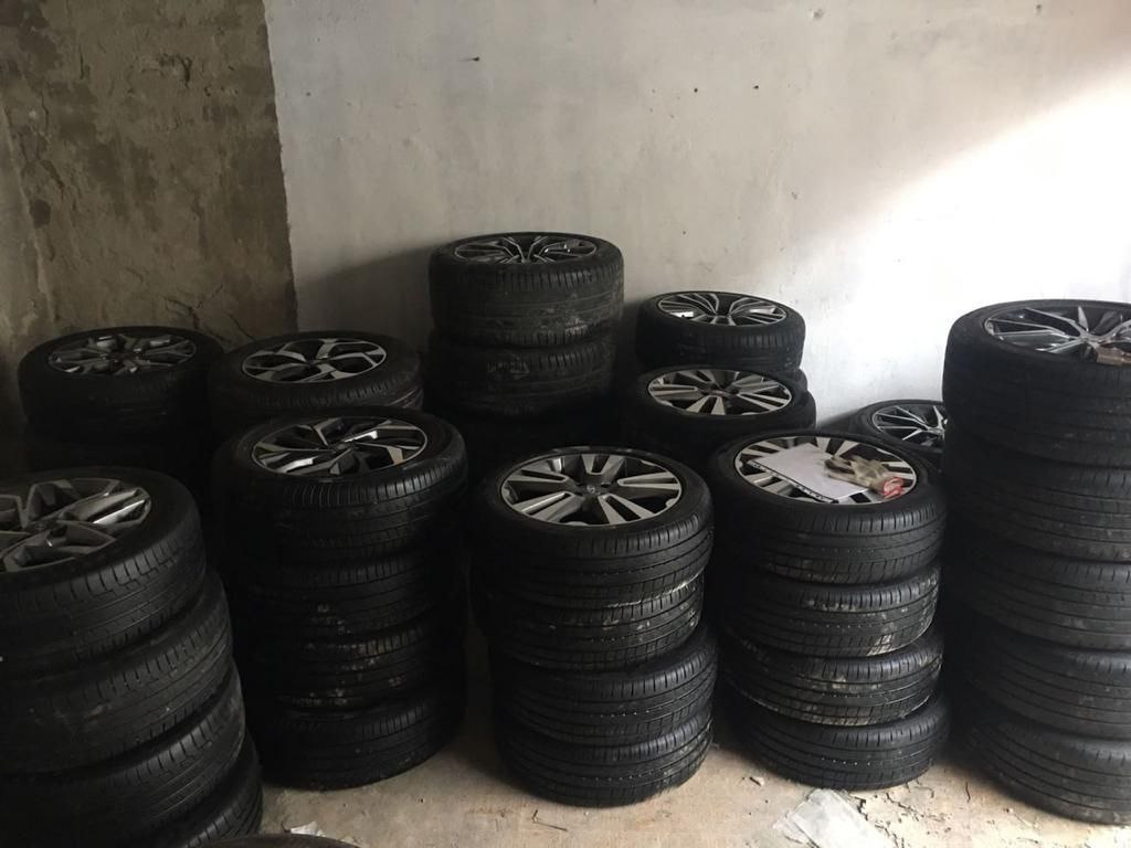 Группу уральцев отдали под суд за хищение колёс