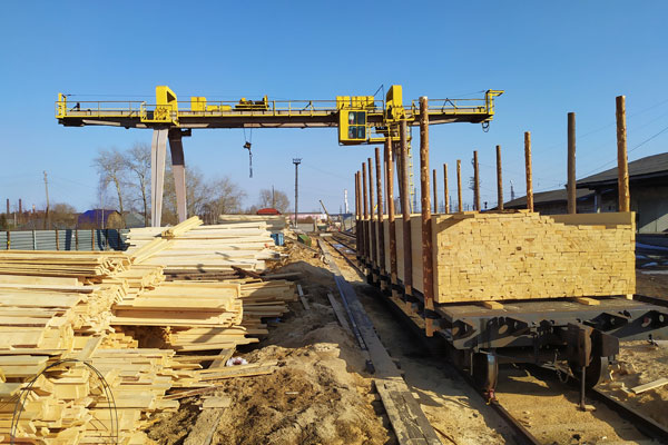 Уральские таможенники пресекли канал нелегального экспорта лесоматериалов Уральские таможенники пресекли канал нелегального экспорта лесоматериалов