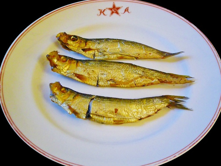 Подозрительные крымские консервы были обнаружены в Свердловской области