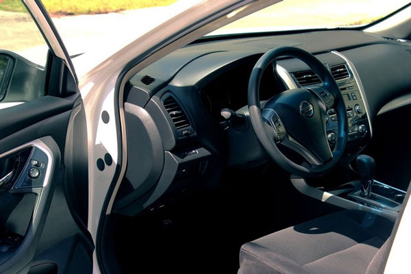 В Екатеринбурге из-за перекрытого в рабочий день центра города возникли огромные пробки  | Жители Екатеринбурга и окрестностей сегодня опоздали на работу 