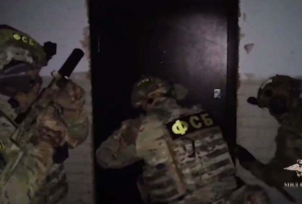 В Челябинской и Свердловской областях задержали группу, похищавшую выплаты участникам СВО | МВД и ФСБ пресекли деятельность преступной группы по хищению выплат участникам СВО