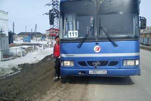 В Пермском крае в рейсовом автобусе хулиганы совершили разбойное нападение