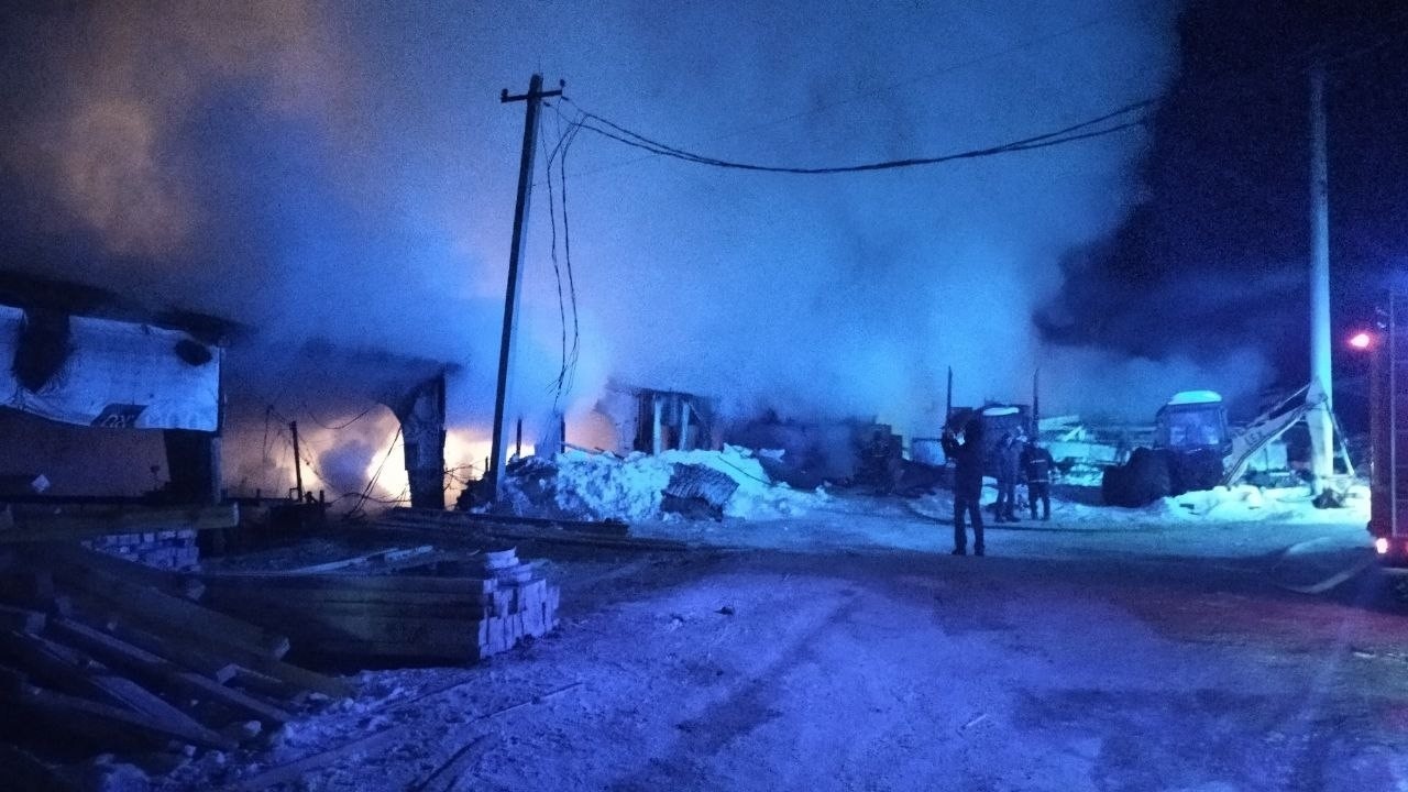 В Тюменской области на пилораме погибли три человека 