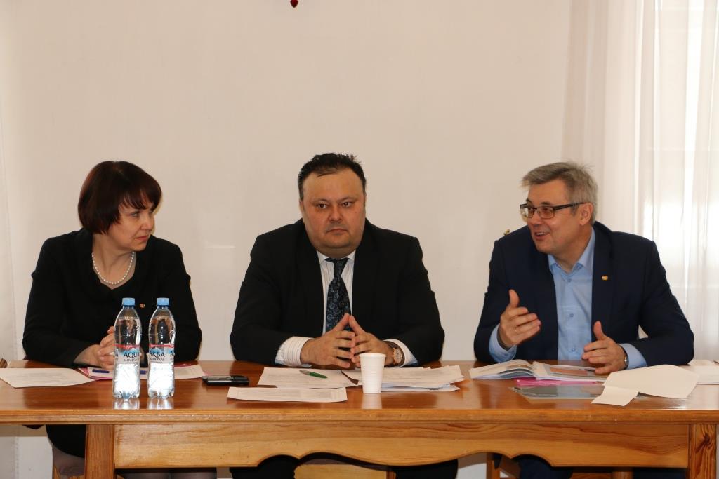 Члены Общественного совета при департаменте здравоохранения Тюменской области определили задачи на 2016 год Члены Общественного совета при департаменте здравоохранения Тюменской области определили задачи на 2016 год