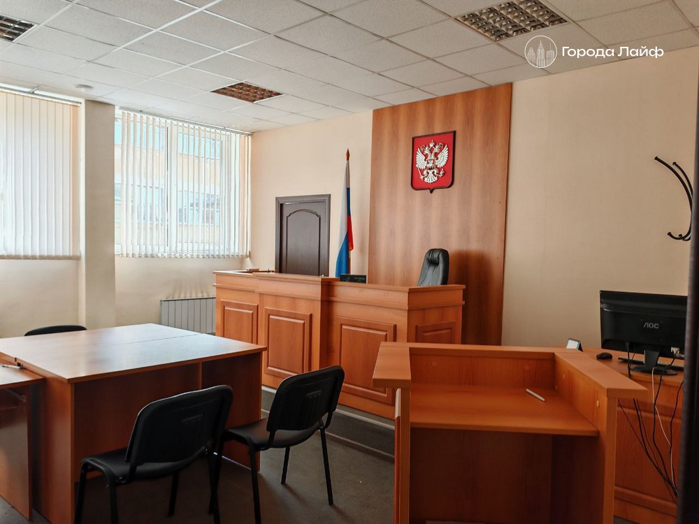 В Нижнем Тагиле осудили организаторов похода, из-за которых девочка рухнула с 10-метровой высоты | Организаторы детского похода на Урале получили условные сроки 