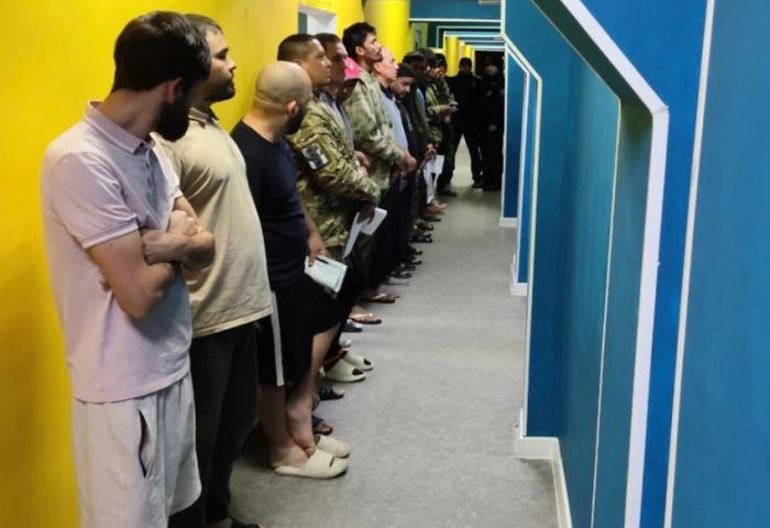 Впустили граждан Кубы и Непала: в Челябинске оштрафовали хостел на 1,6 млн рублей за нарушения миграционного учета | Челябинский хостел оштрафовали на 1,6 млн рублей за нарушения миграционного учета