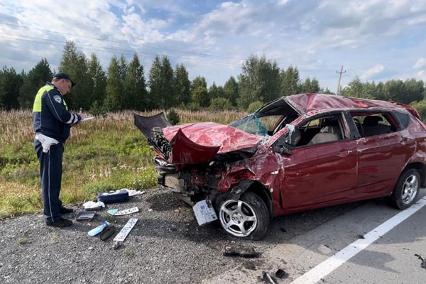 В Свердловской области в ДТП погиб один человек, 2 получили травмы