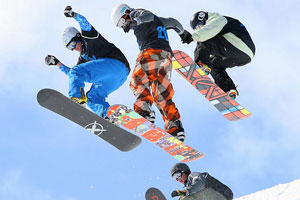 Спортсмены жалуются на опасную трассу по сноуборду Спортсмены жалуются на опасную трассу по сноуборду