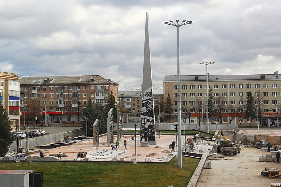 Каменск-Уральский готовится к открытию стелы "Город трудовой доблести