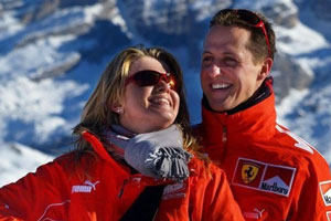 Жена Шумахера попросила СМИ оставить в покое их семью