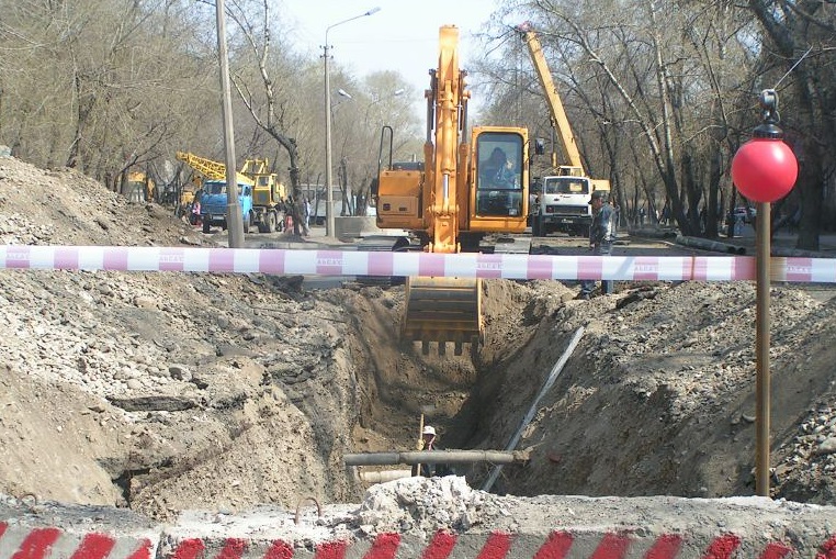 Дороги Екатеринбурга планируют ремонтировать по ночам