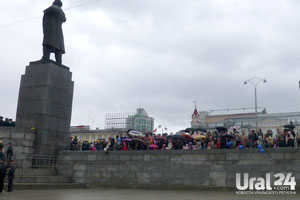 На Парад Победы в Екатеринбурге пришли 15 тысяч человек