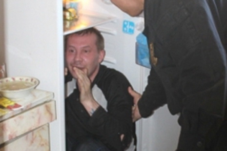 Холодильник как спасение от судебных приставов