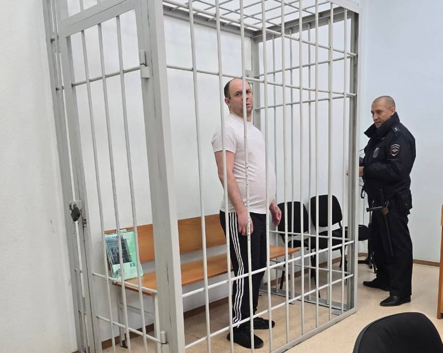 Житель Урала получил срок за гибель мужчины после избиения  | Уралец признан виновным в гибели мужчины, которого зверски избил  