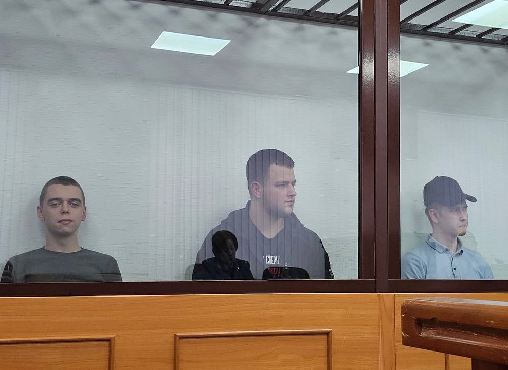 Суд вынес приговор челябинцам за попытку поджога релейных шкафов  | В Екатеринбурге осудили троих террористов из Челябинска 