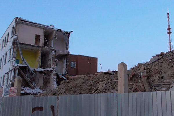 Демонтаж здания ПРОМЭКТа приостановлен