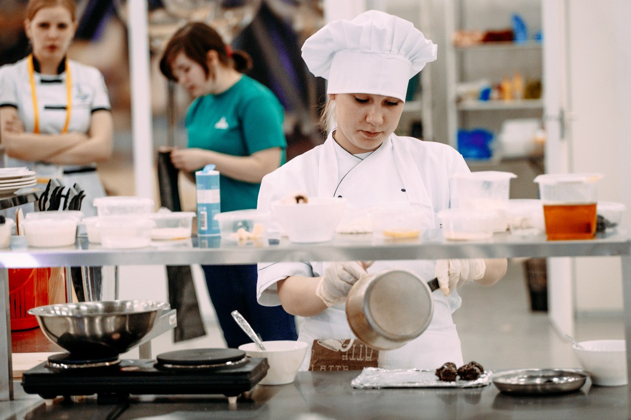 Меню WorldSkills: вегетарианское блюдо, рыба и десерт Меню WorldSkills: вегетарианское блюдо, рыба и десерт