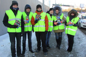 На берегах екатеринбургской Исети в аномальный холод высадился "Студенческий десант"