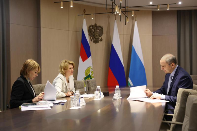 Свердловскую область на конкурсе «Лидеры АПК» представят семь управленцев | Свердловские руководители вышли в финал конкурса «Лидеры агропрома» Свердловскую область на конкурсе «Лидеры АПК» представят семь управленцев | Свердловские руководители вышли в финал конкурса «Лидеры агропрома»