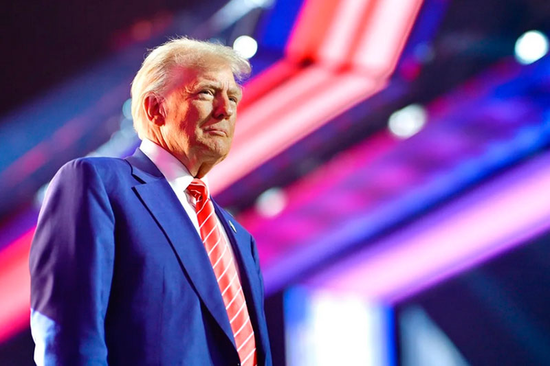 FIFA вручила Трампу первую в истории "Премию мира" | FIFA вручила Трампу первую «Премию мира»: детали церемонии