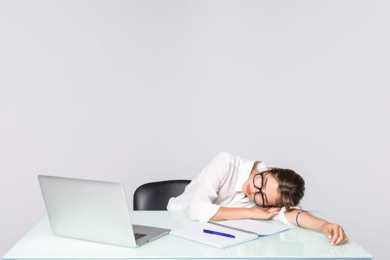 Зарплата от 150 тысяч и лень несовместимы — итоги опроса в Екатеринбурге | «Суперджоб»: каждый пятый екатеринбуржец признался в собственной лени