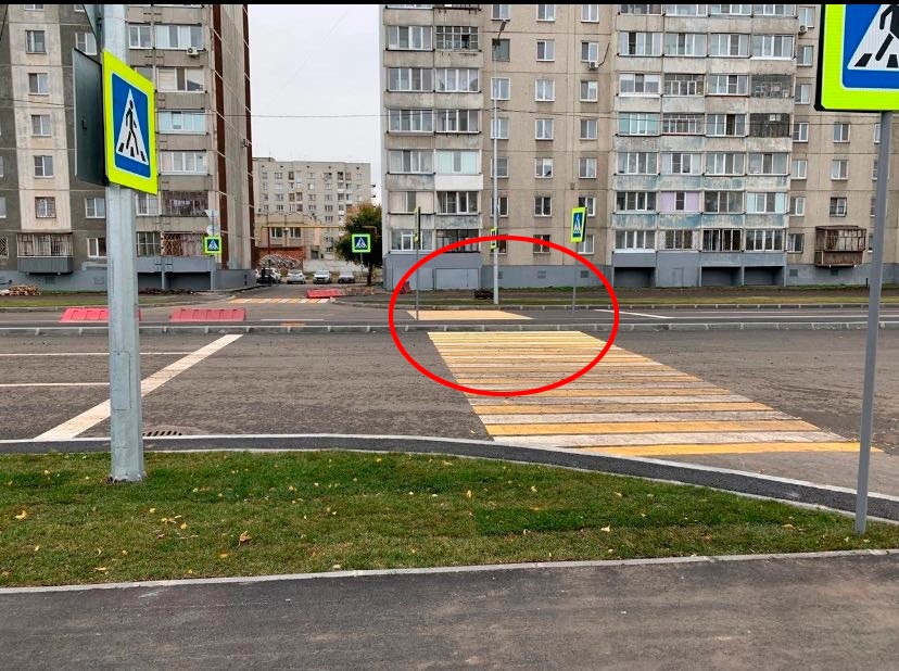 Пешеходный переход на новой дороге в Кургане вызвал недовольство жителей Пешеходный переход на новой дороге в Кургане вызвал недовольство жителей
