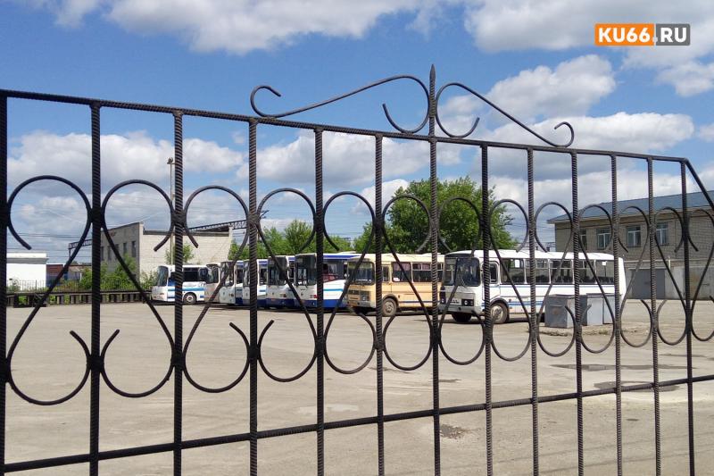 Суд Каменска-Уральского оставил в силе штраф перевозчику за выпуск автобуса без техосмотра | Перевозчику из Каменска-Уральского не удалось оспорить штраф за автобус без ТО